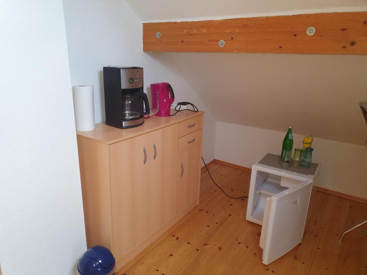 Hotel, Ferienwohnung, Zimmer Bad Driburg Exteriör bild