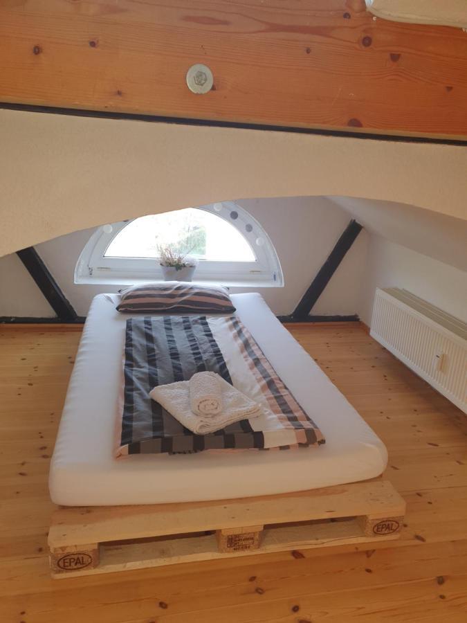Hotel, Ferienwohnung, Zimmer Bad Driburg Exteriör bild